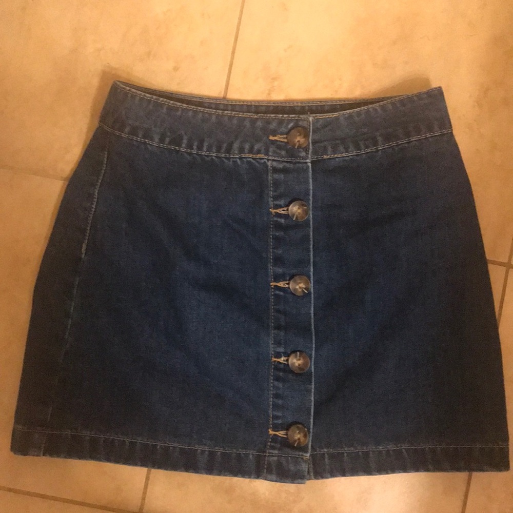 Denim skirt